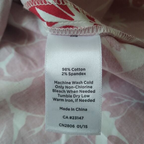 Talbots Petites Red and White Tropical Hibiscus Floral Print Above Knee Skirt - Picture 4 of 14